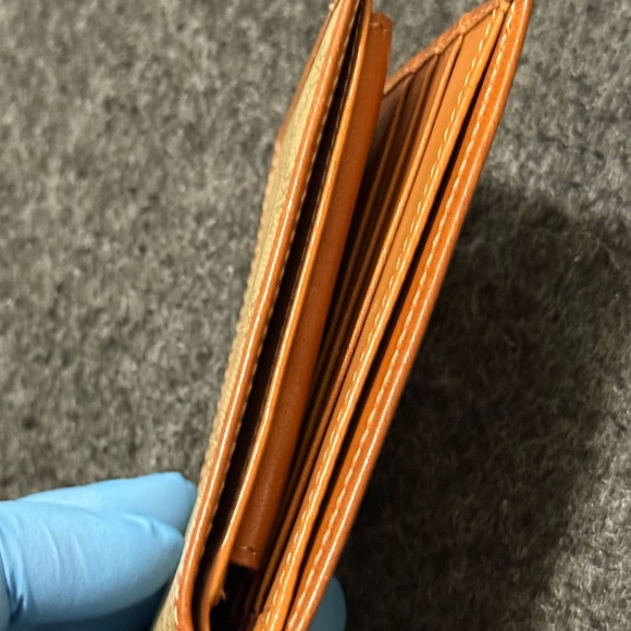 Gucci GG bifold  Men's Wallet - Picture 12 of 13